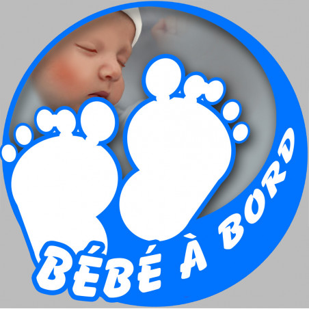 Sticker / autocollant : petons bébé à bord garçon - 10cm
